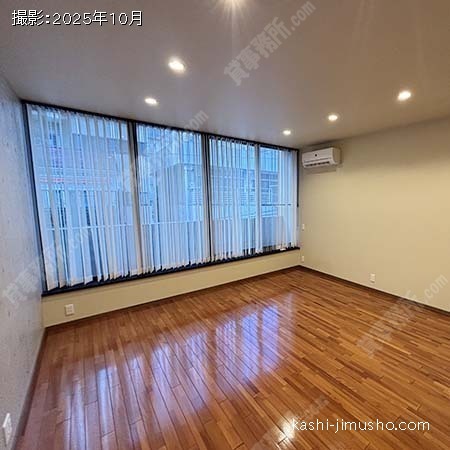貸室内(3階）