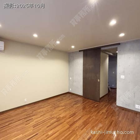 貸室内(3階）