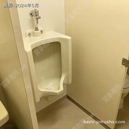 男性トイレ 男性トイレ