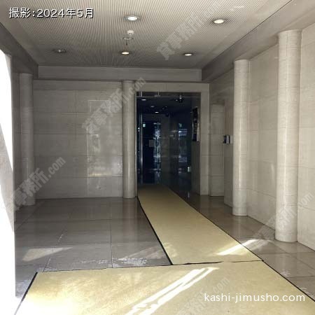 エントランス エントランス