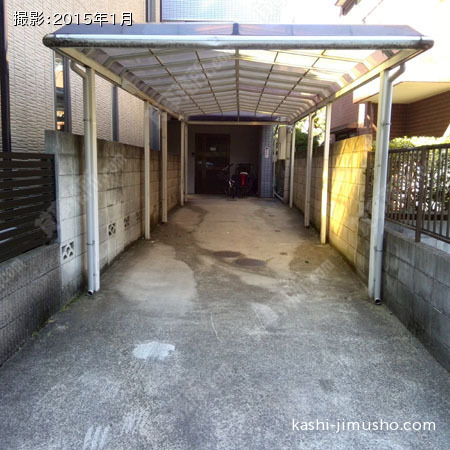 ビル正面