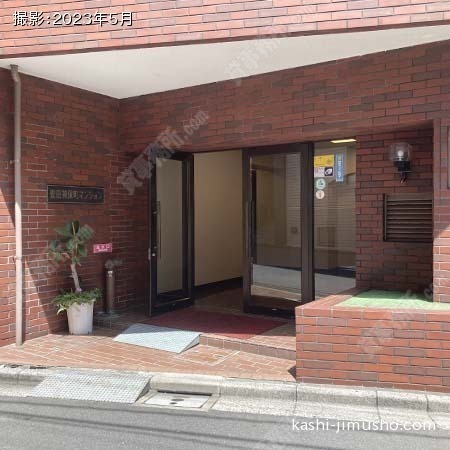 建物入口