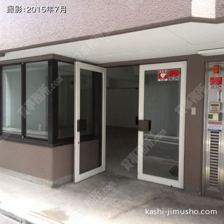 貸室入口(1階)
