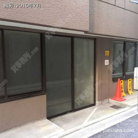 貸室入口(1階)