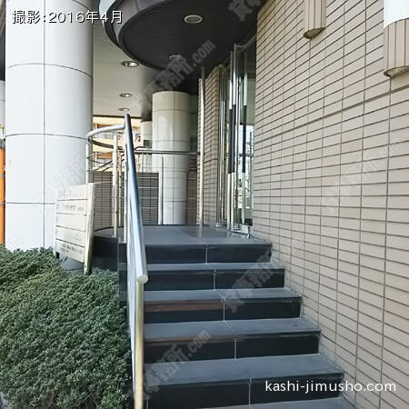 ビル入口