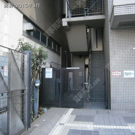 ビル入口