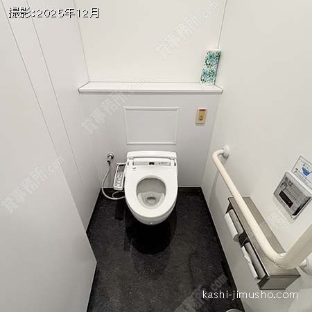 女性トイレ 女性トイレ