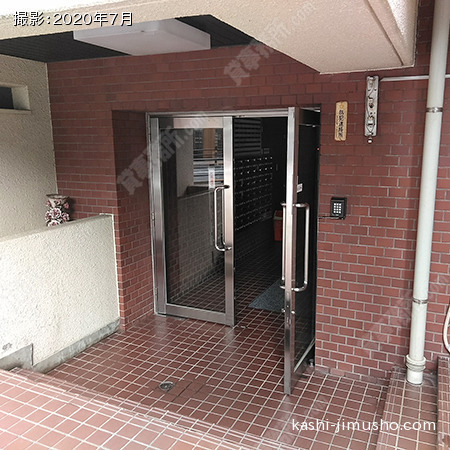 建物入口