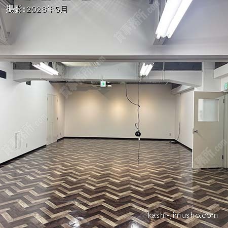 貸室内(2階）