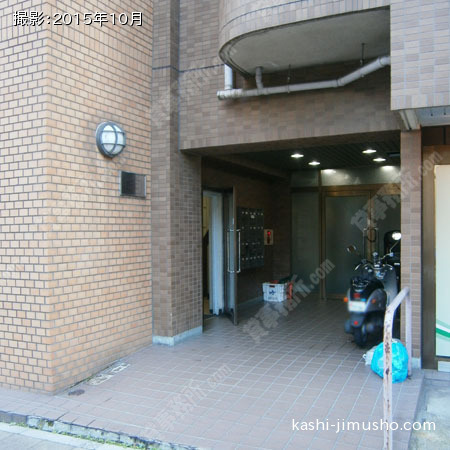 ビル入口