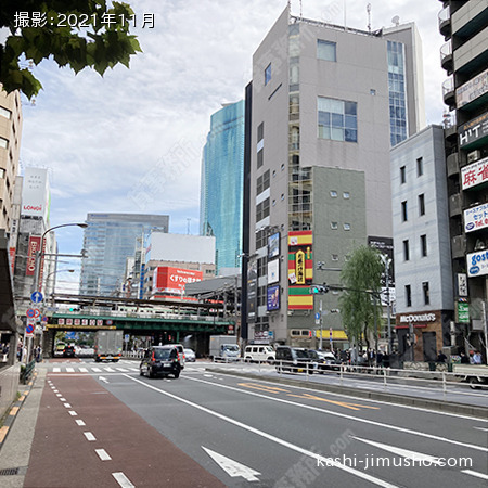 前面道路(外堀通り)