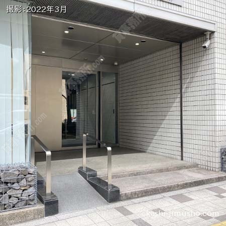 ビル入口