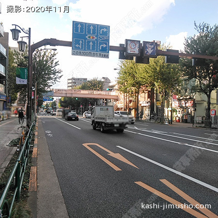 前面道路(青梅街道）