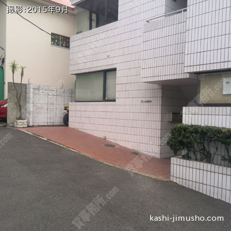 低層階入口