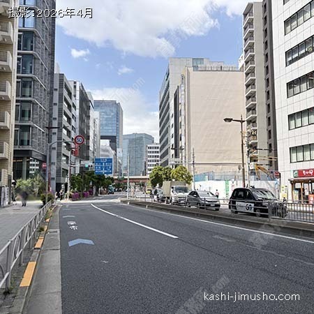 前面道路(江戸通り)