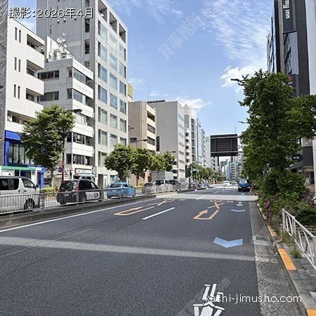前面道路(江戸通り)