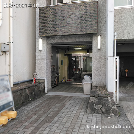ビル入口