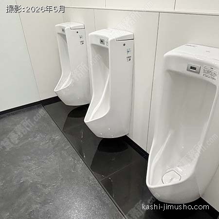 男性トイレ 男性トイレ