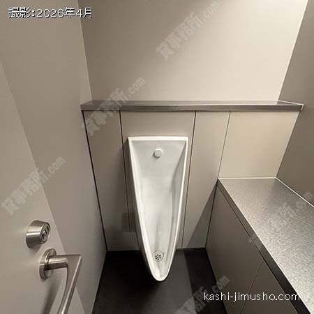 男性トイレ(6階）