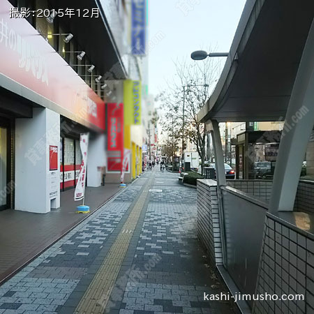 前面歩道