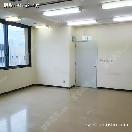 8階貸室③