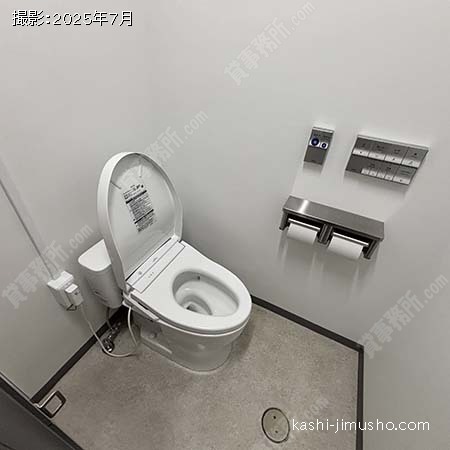トイレ(B1階）