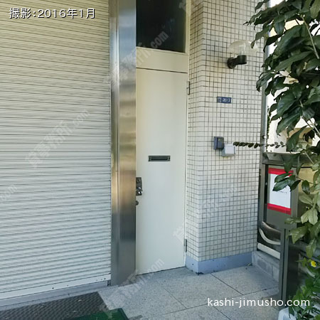 ビル入口