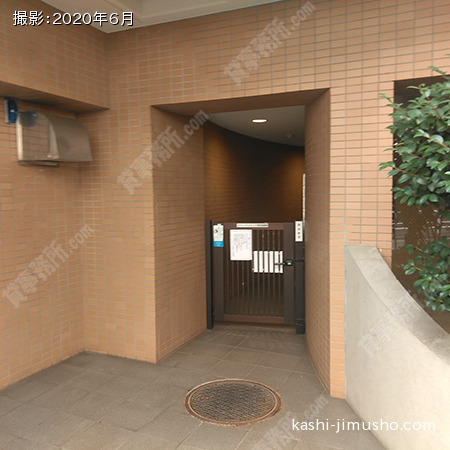 通用口
