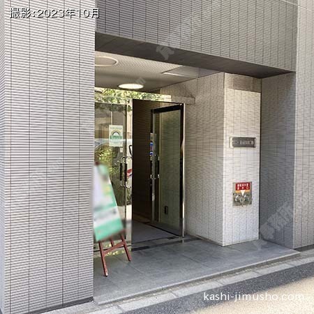 ビル入口