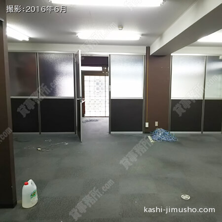 2階貸室内①