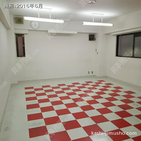 2階貸室内③