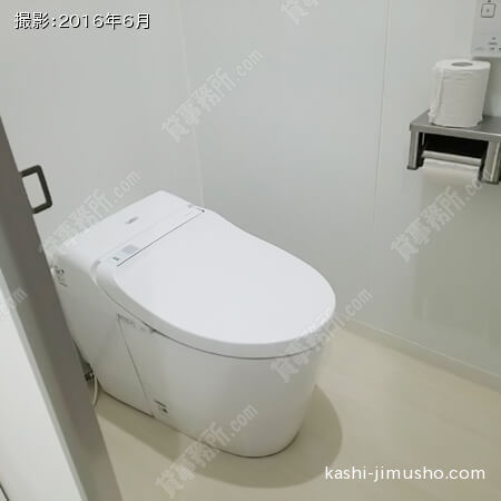 男性トイレ 男性トイレ