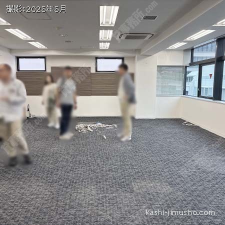 貸室内(8階)