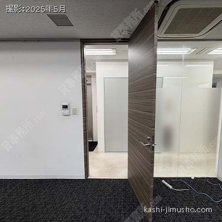 貸室内(8階)