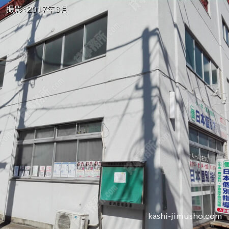ビル前面