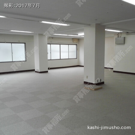 ２階貸室内③