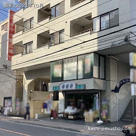 ビル前面