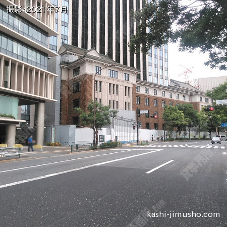 前面道路(内堀通り)