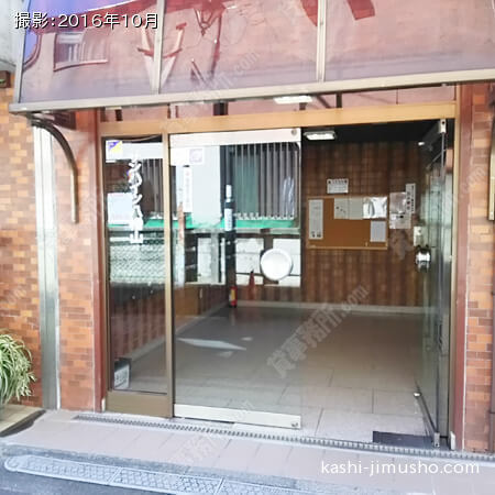 ビル入口