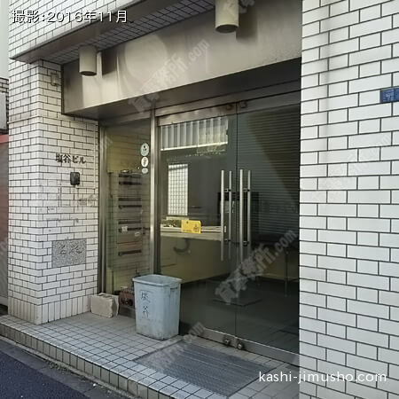 ビル入口