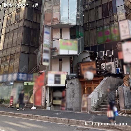 ビル前面