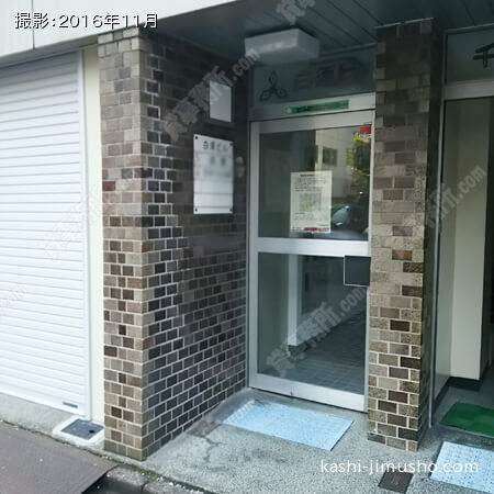 ビル入口