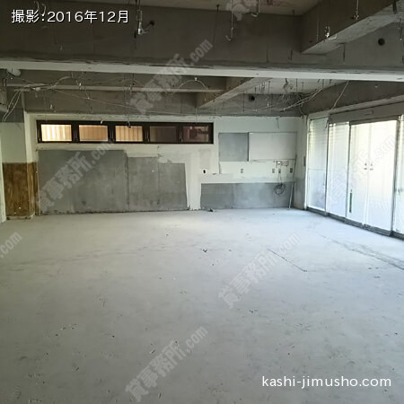 1階貸室内