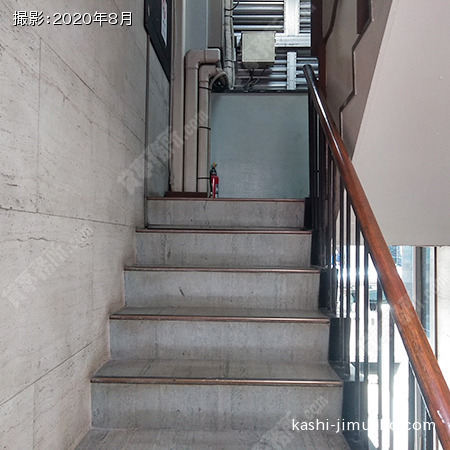 共用階段 共用階段