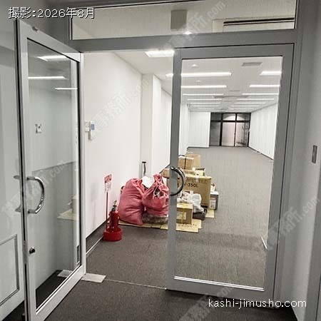貸室入口 貸室入口
