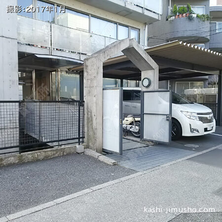 ビル入口