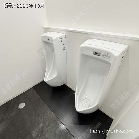 男性トイレ 男性トイレ