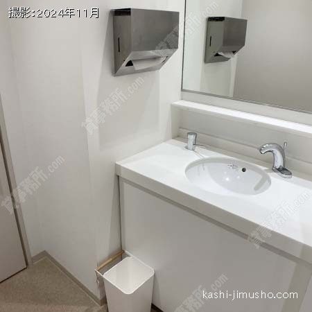 男性トイレ