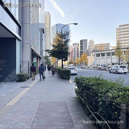 前面歩道