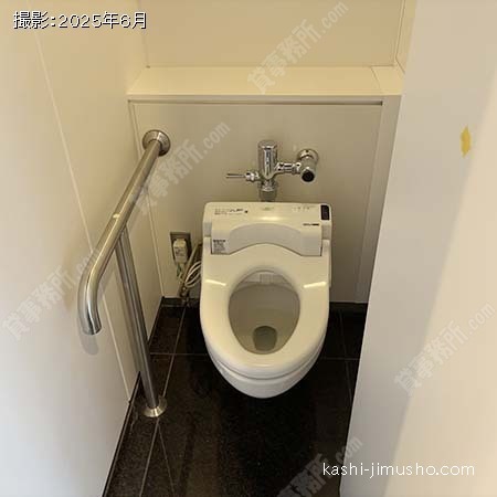 男性トイレ